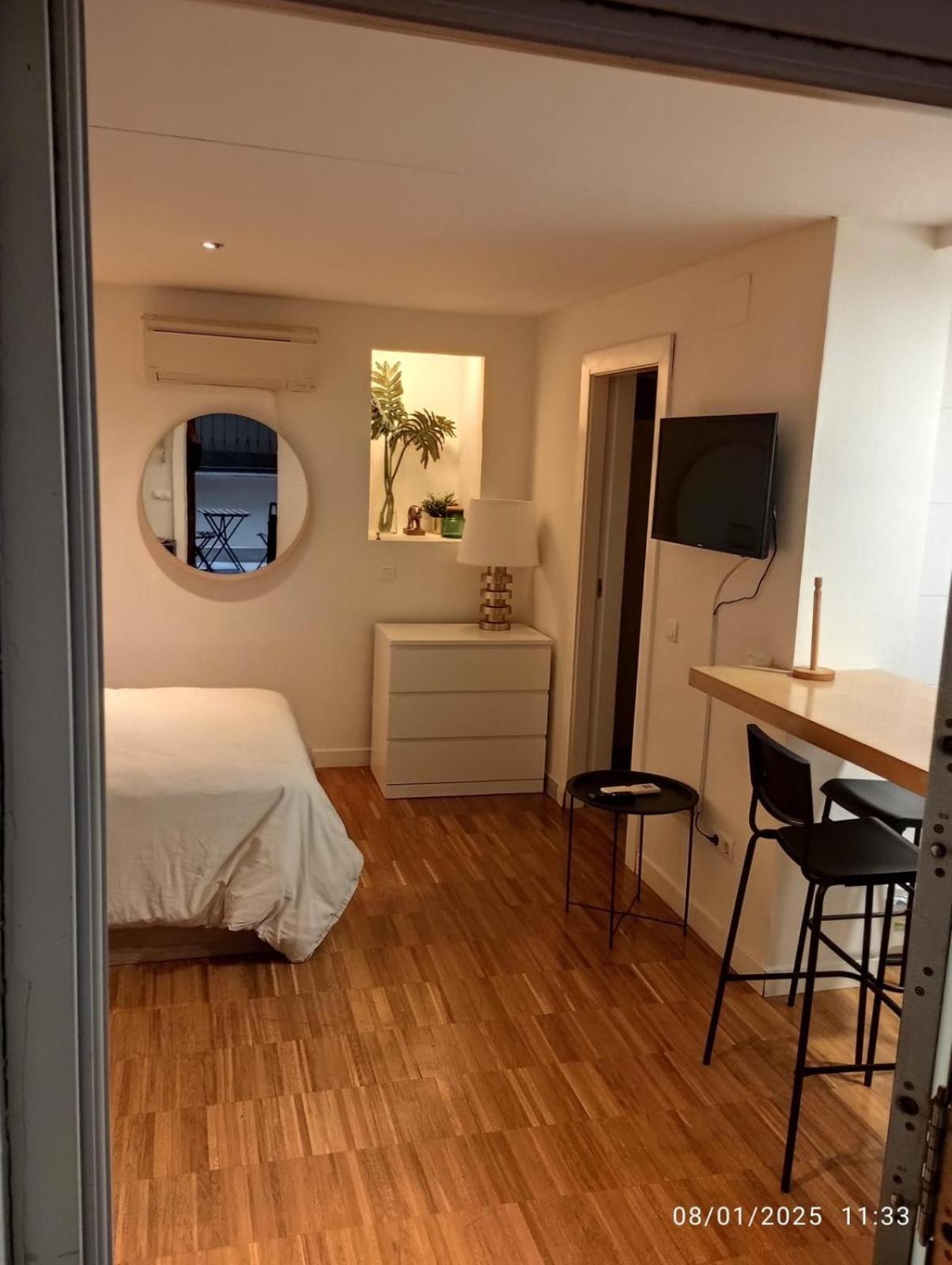 Departamento De Lujo Atocha Apartment Мадрид Екстериор снимка